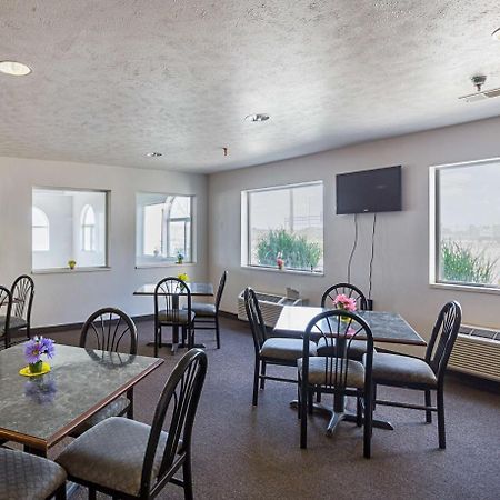 Motel 6 Omaha - Iat West Екстериор снимка