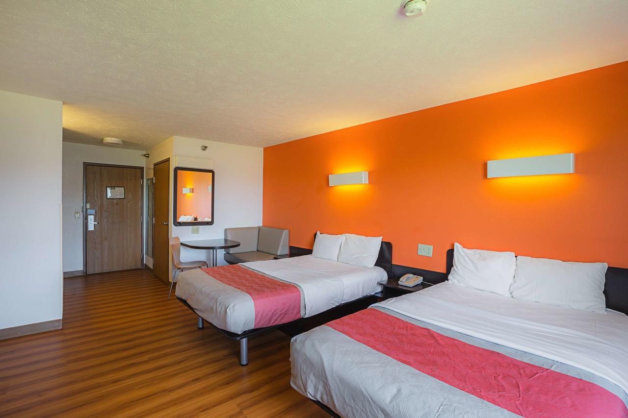 Motel 6 Omaha - Iat West Екстериор снимка