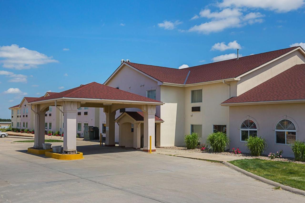 Motel 6 Omaha - Iat West Екстериор снимка