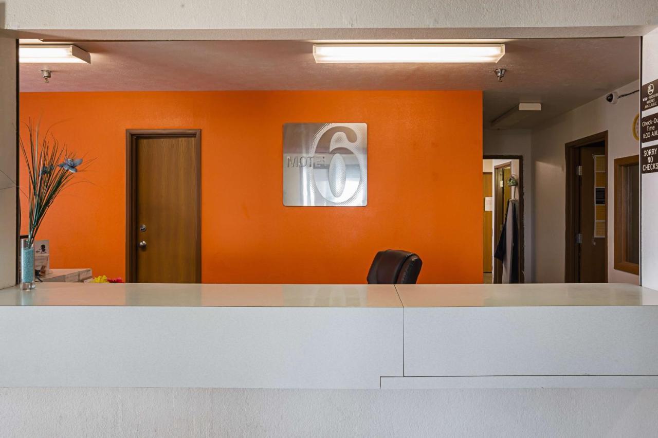 Motel 6 Omaha - Iat West Екстериор снимка